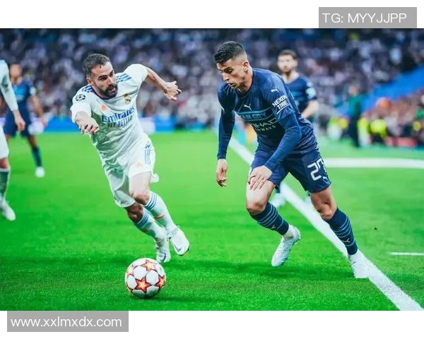 英超惊天冷门阿森纳3-0战胜皇马争议判罚引发全场热议