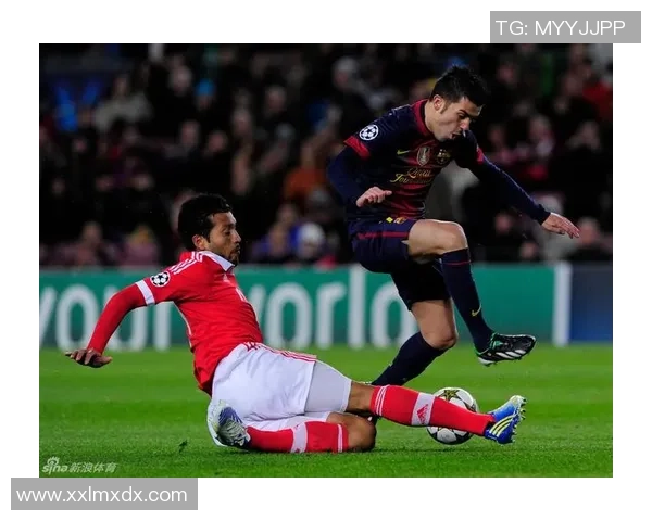 欧联杯激战巴萨逆转本菲卡红牌事件引发全场热议与争议分析 欧联杯激战巴萨逆转本菲卡红牌事件引发全场热议与争议分析