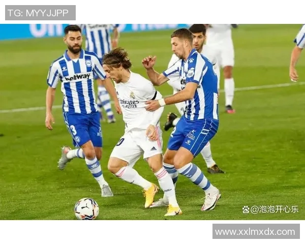 西甲激战波尔图大胜尤文图斯四球逆转全场热情引发转会风波