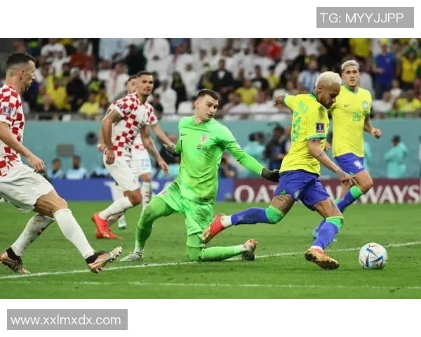 尤文图斯与里昂激战成平局神扑与十大进球点燃世界杯激情