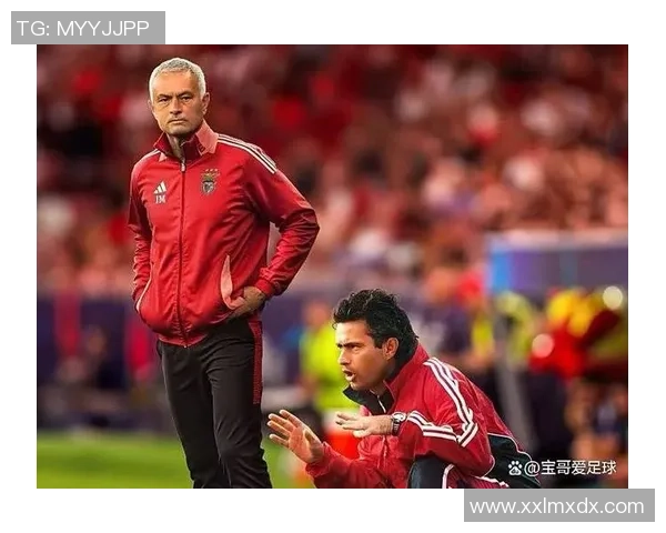 意甲精彩对决：里昂与本菲卡战成平局绝杀瞬间引发全场欢呼