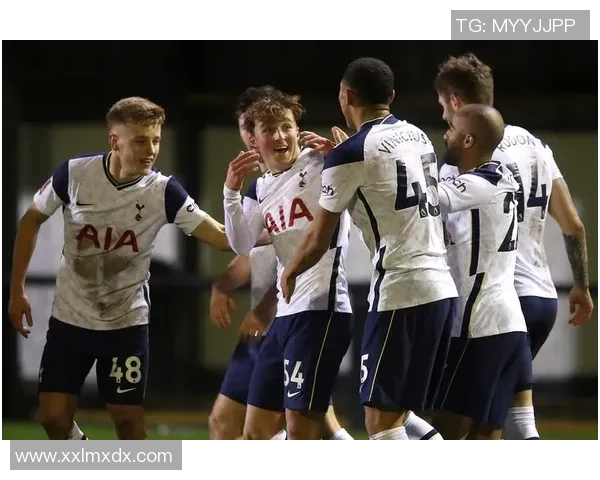 尤文图斯大胜热刺引发转会热潮全场沸腾的世界杯瞬间 尤文图斯大胜热刺引发转会热潮全场沸腾的世界杯瞬间