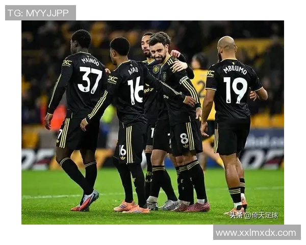 欧冠激战：那不勒斯与本菲卡战平引发全场热议与数据分析