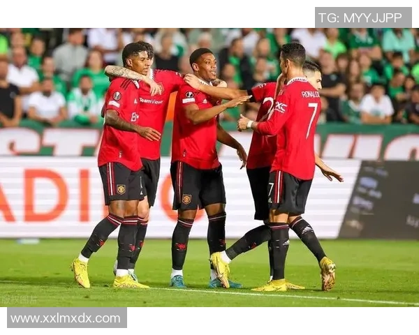 欧联杯精彩对决尤文图斯大胜拜仁6比2乌龙球成为全场焦点