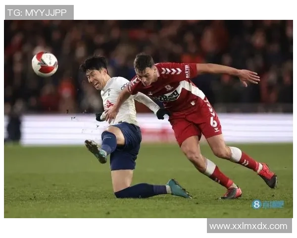 足总杯热刺与曼联战平0比0逆转瞬间引发全场热烈反响与十大精彩进球回顾